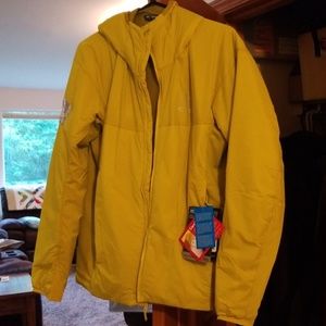 ARC'TERYX mustard yellow jacket. Mens large. NWT